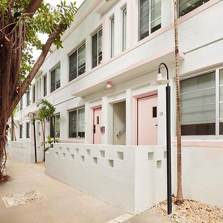 Pantera Rosa Hotel Miami Beach Bagian luar foto